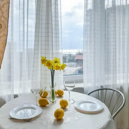 Studio Aparts Arcadia Near The Sea Апартаменты